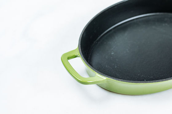 Ferro fundido do ODM do OEM que frita o GV da bandeja de Pan Easy Lifting Oval Roasting