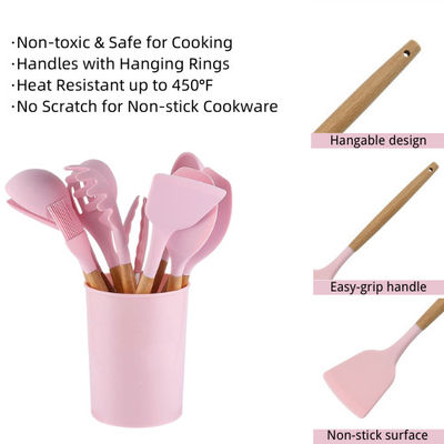 O silicone não-aderente que cozinha o utensílio da cor ajustou o grupo de ferramentas da cozinha