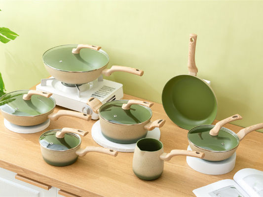 O ODM cola não o grupo de alumínio 5Piece do Cookware com punhos destacáveis
