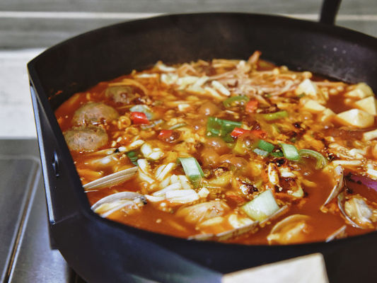 Frigideira de Safe Non Stick da máquina de lavar louça 13 polegadas com revestimento cerâmico