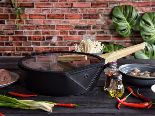 Revestimento de cozimento saudável de Pan Non Stick With Titanium do frigideira do ferro fundido 10Inch