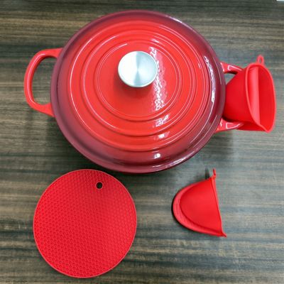 Forno holandês de ferro fundido emalheado de 6 litros com tampa - Disponível em 6 cores com luvas de silicone e porta-potes